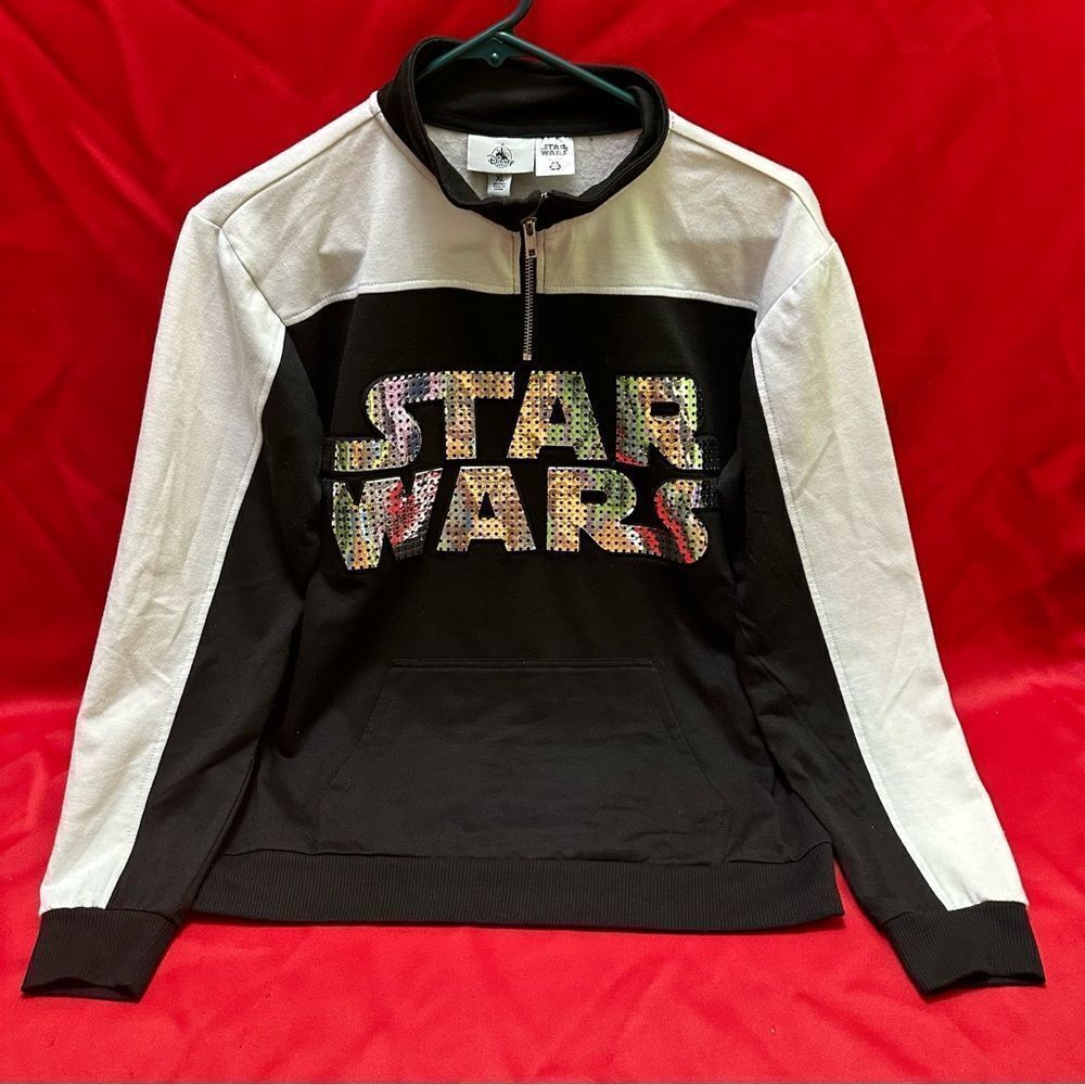 Disney Star Wars sweater size XL